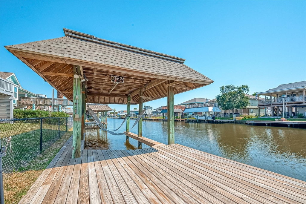 976 Bonita Street - Photo 9