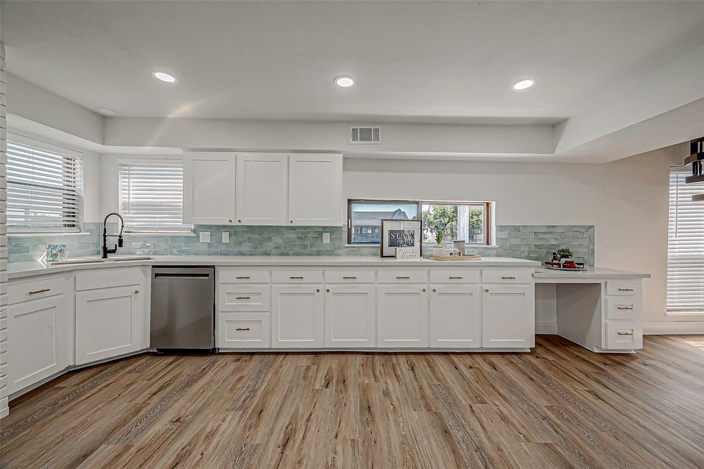 976 Bonita Street - Photo 21