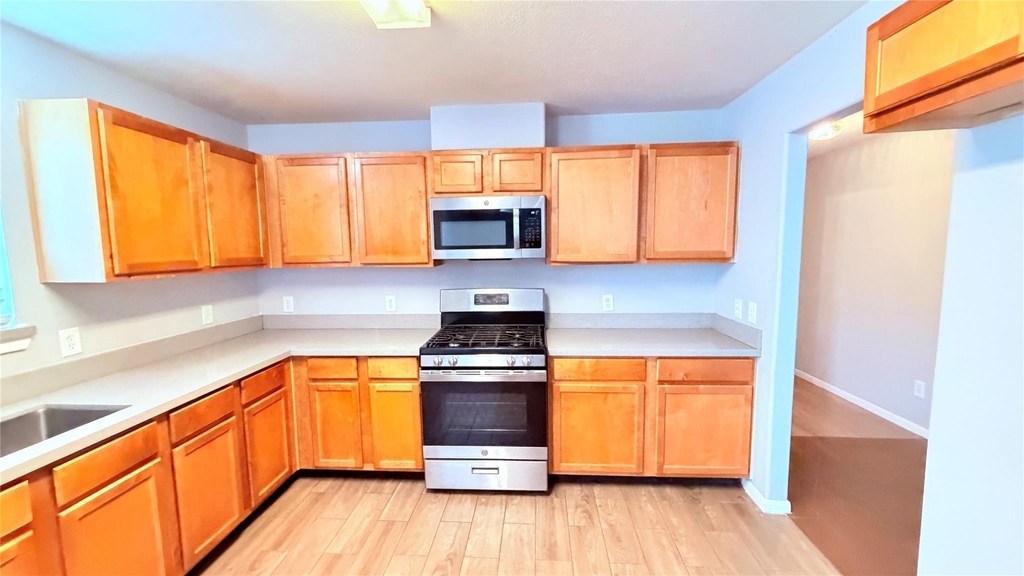 19407 Billineys Park Drive - Photo 5