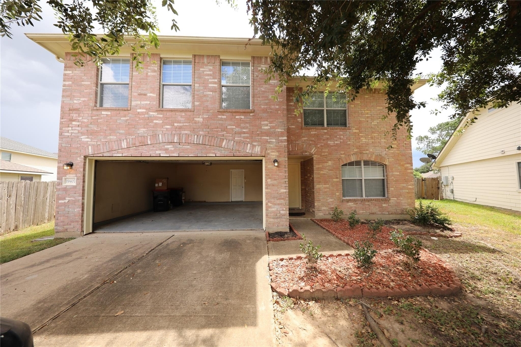 19407 Billineys Park Drive - Photo 0