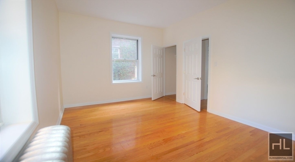 West 13 Street - Photo 0