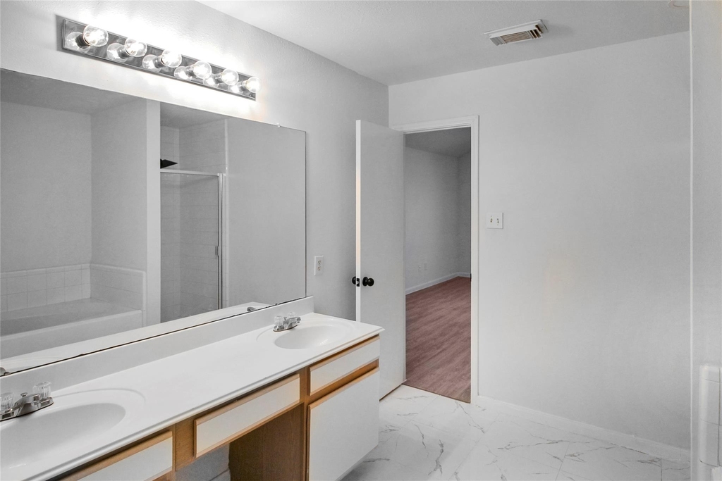 511 Chaseway Drive - Photo 15