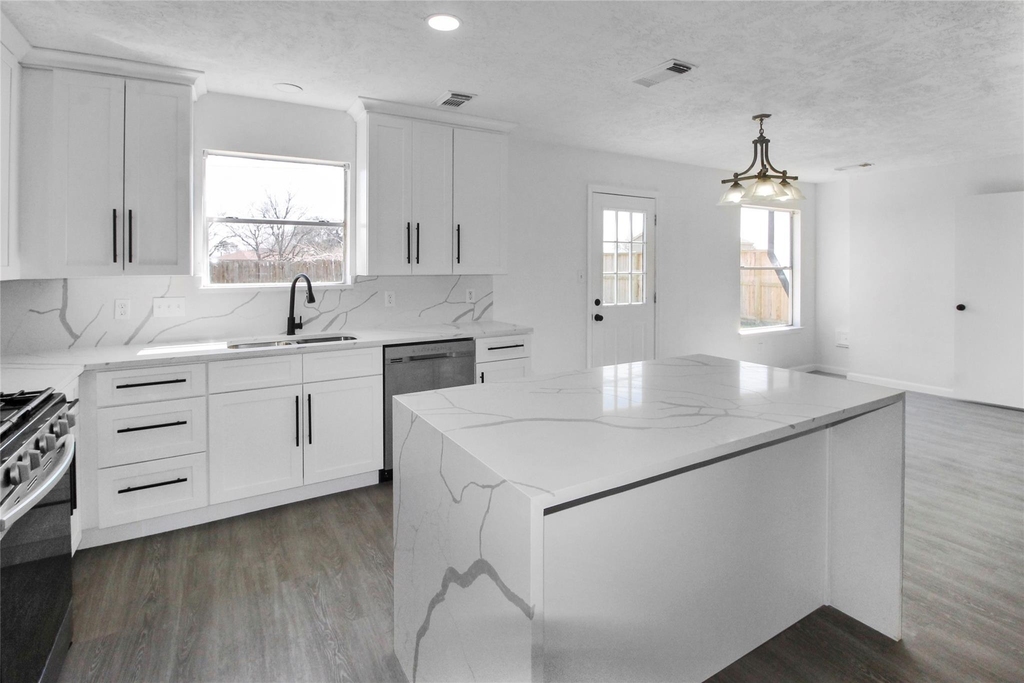 511 Chaseway Drive - Photo 6