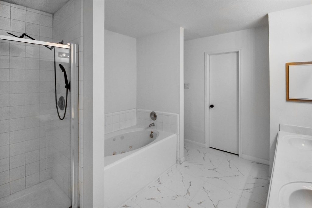 511 Chaseway Drive - Photo 16