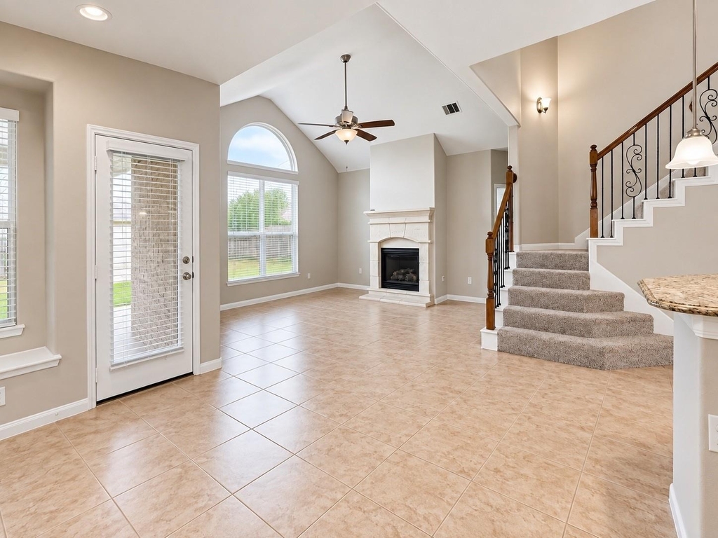 11014 Royale Ridge Lane - Photo 3