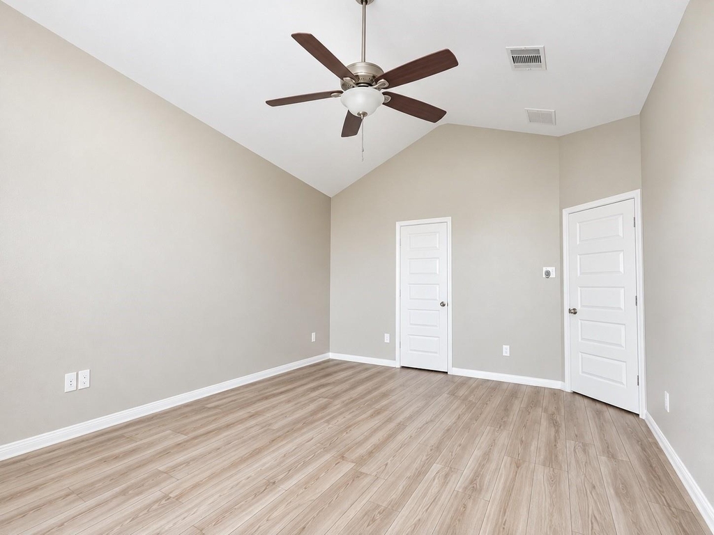 11014 Royale Ridge Lane - Photo 12