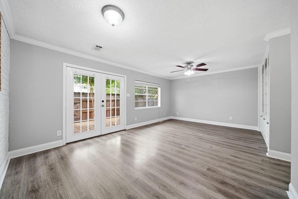 14535 Misty Meadow Lane - Photo 17