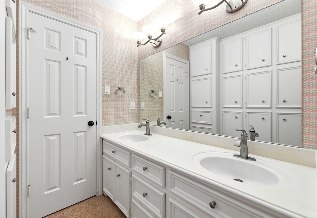 5626 Spring Lodge Drive - Photo 32