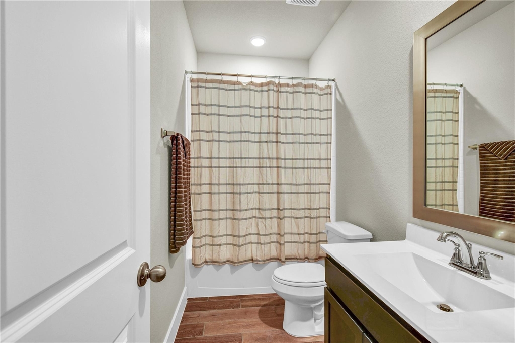 411 S Amherst Drive - Photo 28