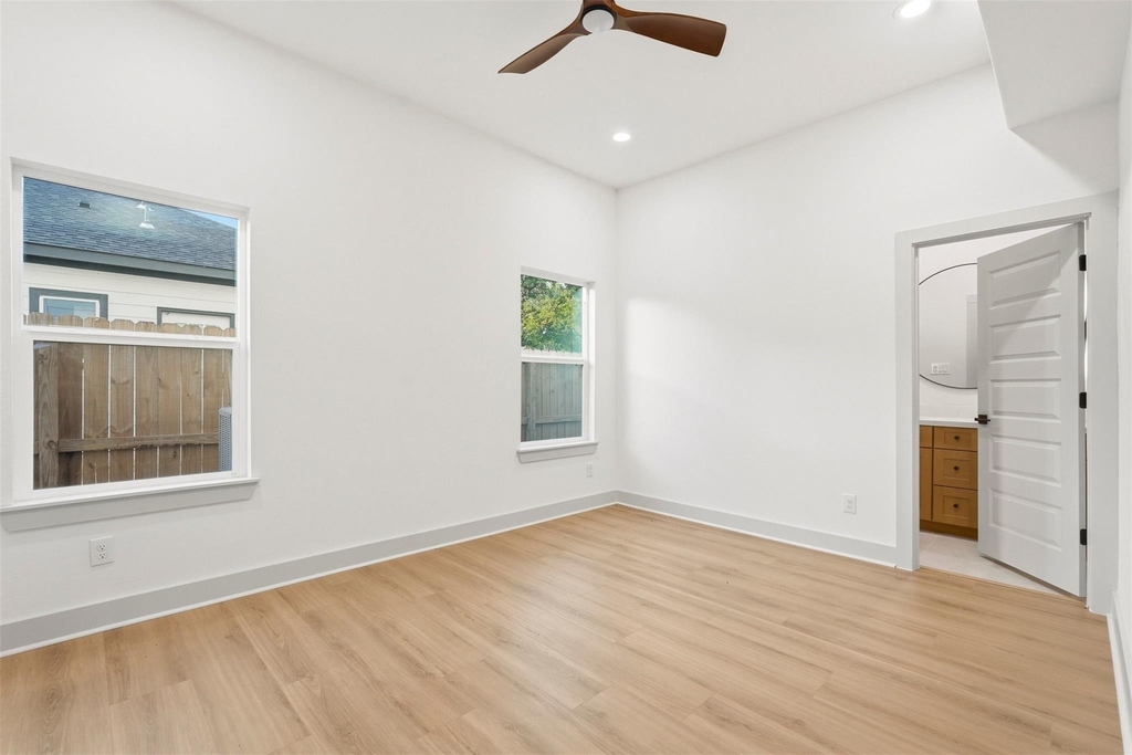 9819 Turnbow Street - Photo 16