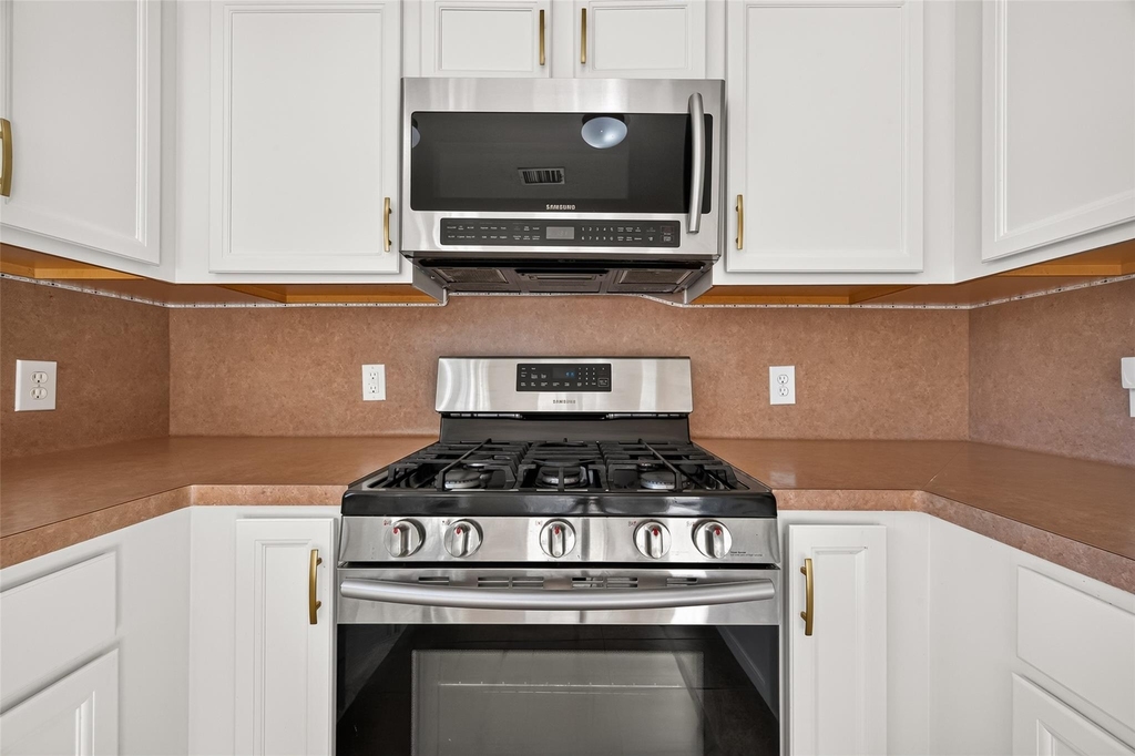 4718 Cypress Dawn Lane - Photo 8