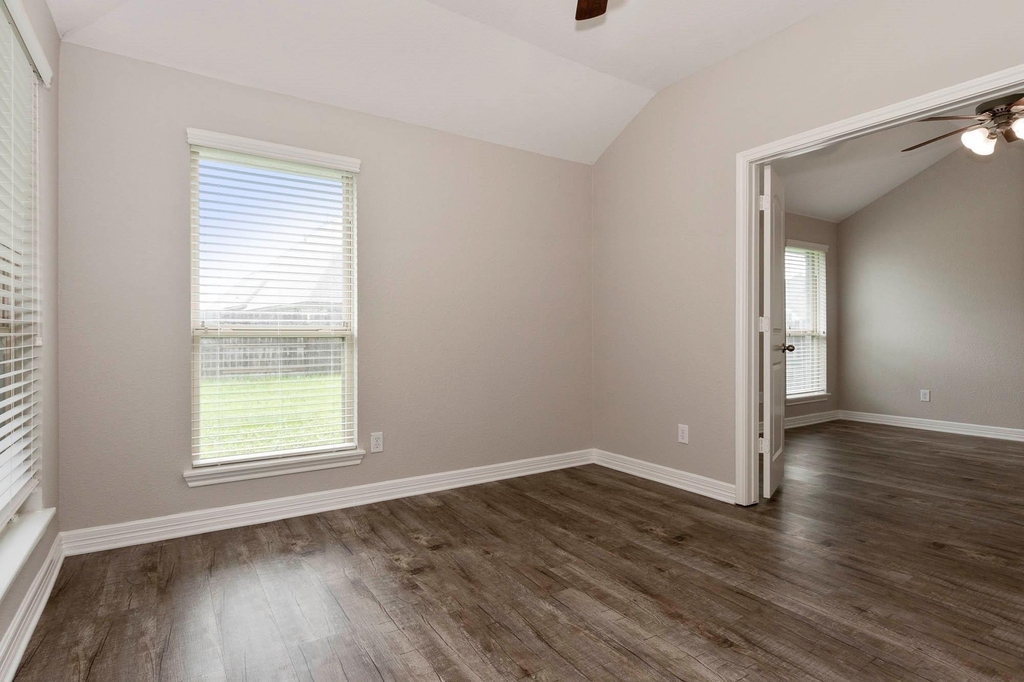 9735 Stratton Ridge Drive - Photo 34