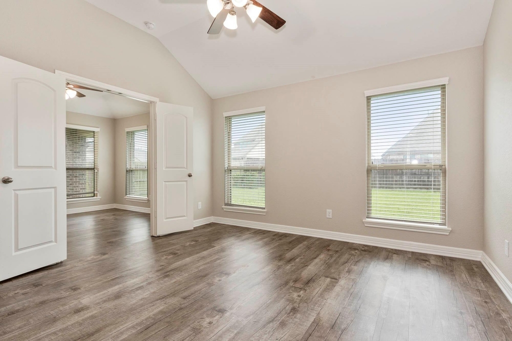 9735 Stratton Ridge Drive - Photo 31