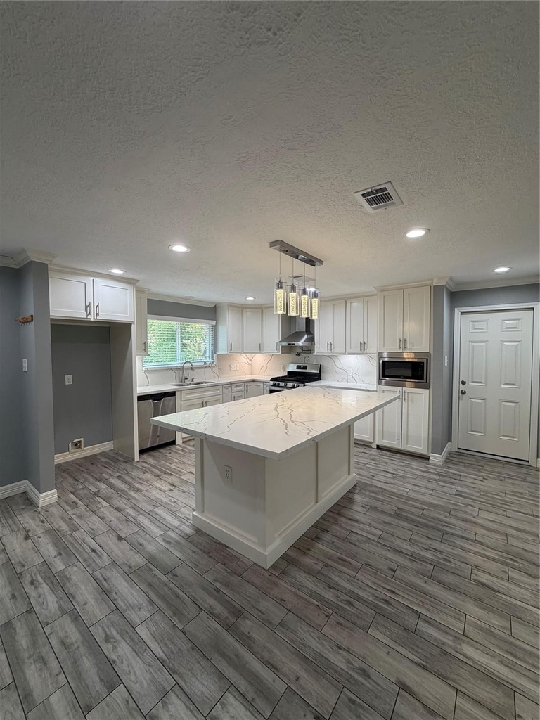 16215 Parksley Drive - Photo 12