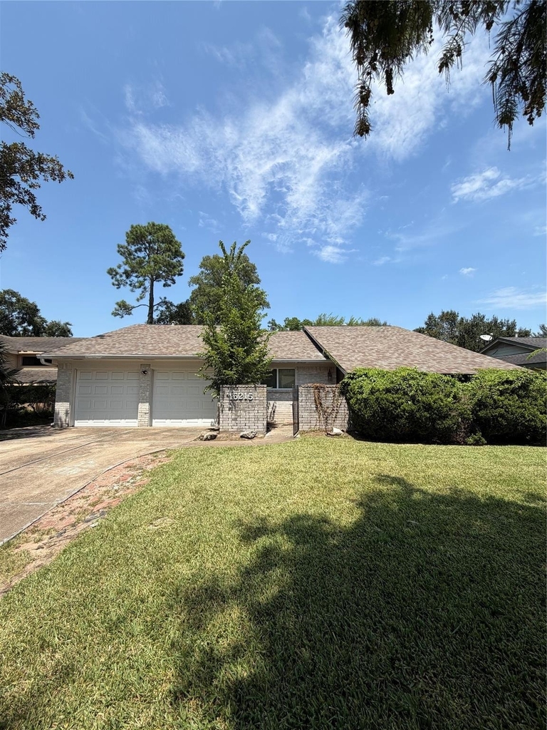 16215 Parksley Drive - Photo 0