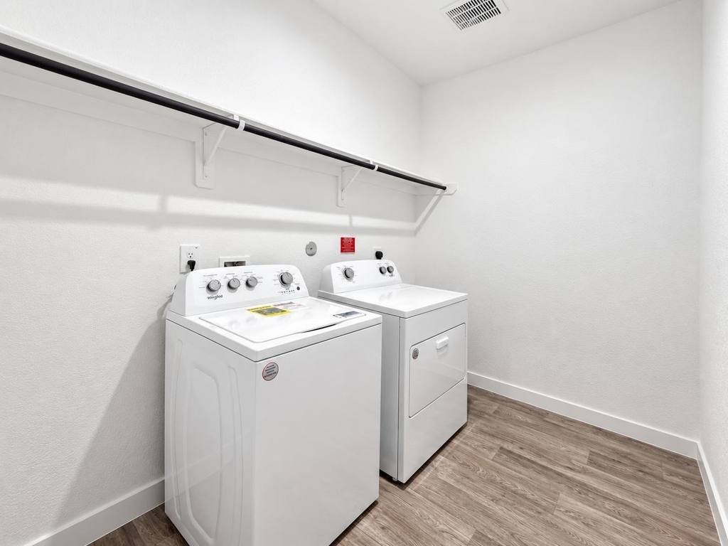31606 Whittis Hill Way - Photo 7
