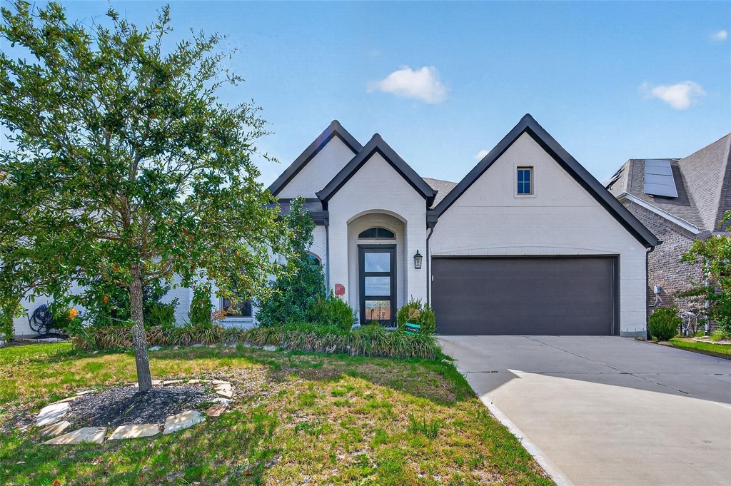 7211 Sylvan Birch Trail - Photo 0