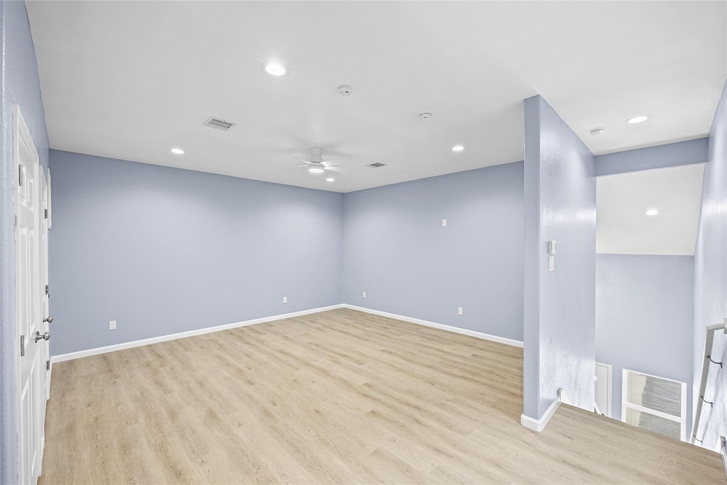 331 Tite St - Photo 13
