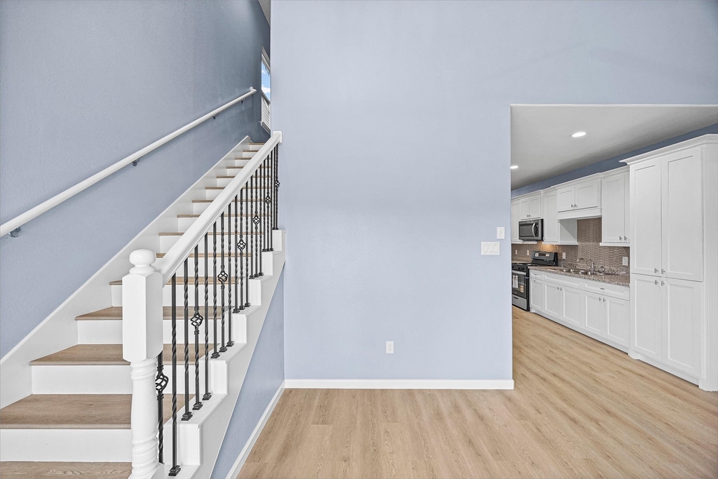 331 Tite St - Photo 5