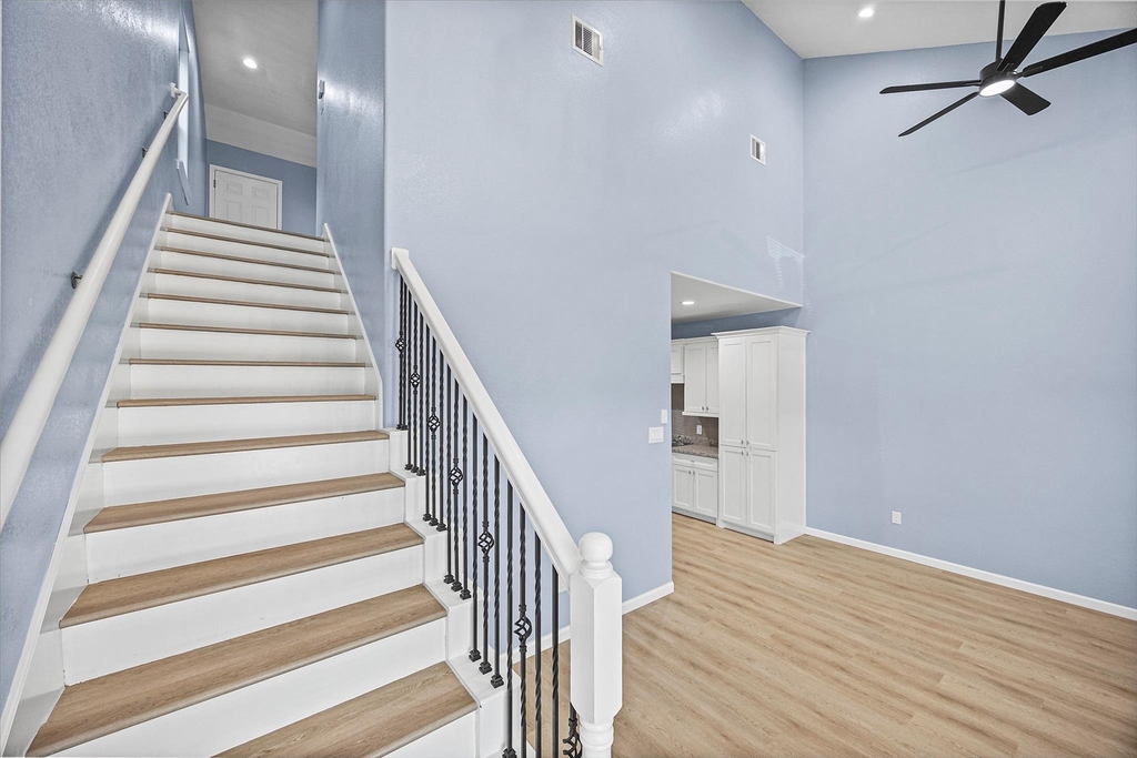331 Tite St - Photo 16