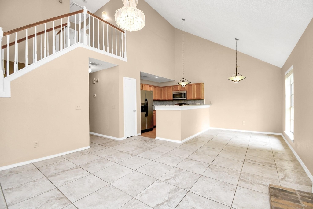 2822 Great Lakes Avenue - Photo 14