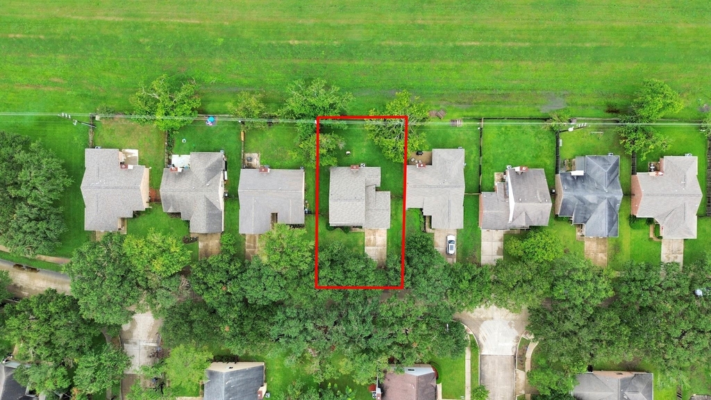 2822 Great Lakes Avenue - Photo 1