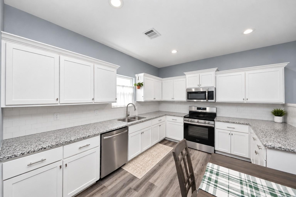 8626 Williamsdell Street - Photo 13