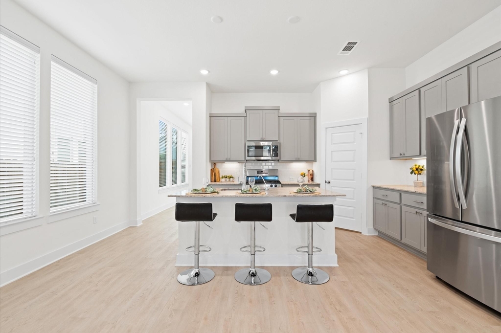 325 Mallorn Lane - Photo 6