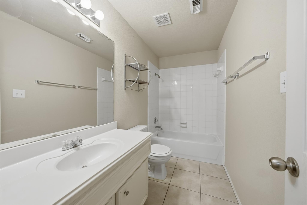 26038 Palmdale Estate Drive - Photo 29