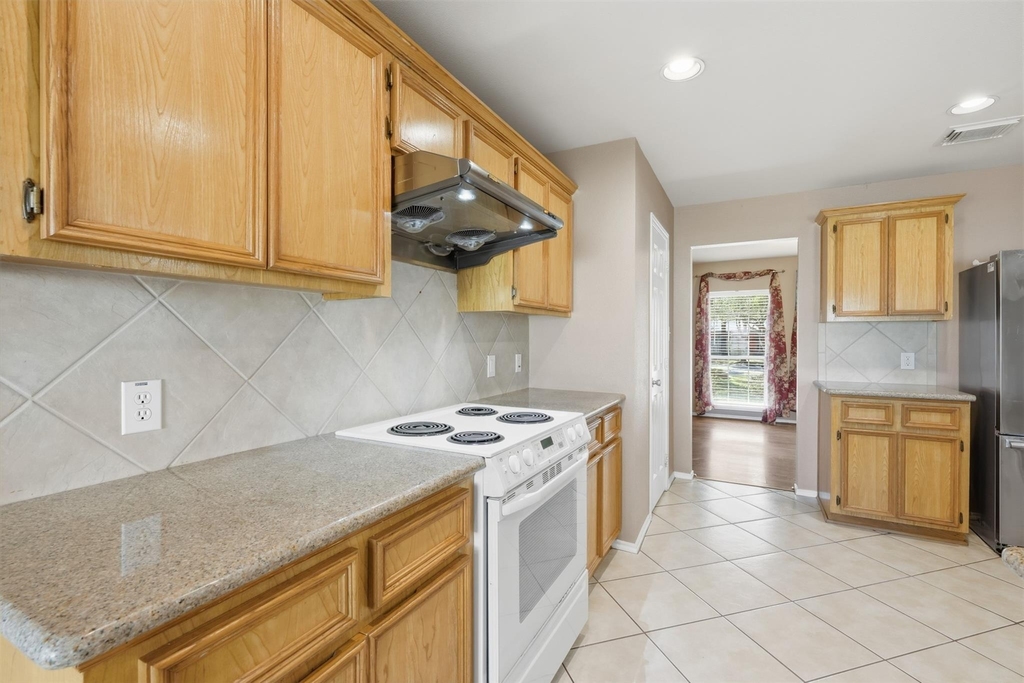 26038 Palmdale Estate Drive - Photo 12