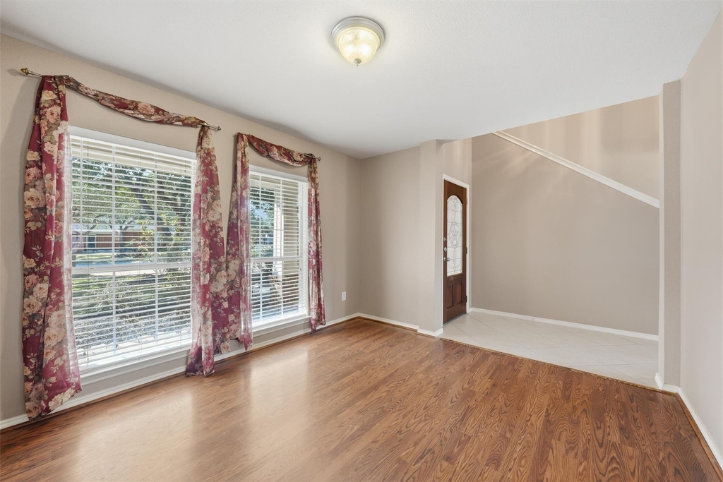26038 Palmdale Estate Drive - Photo 8