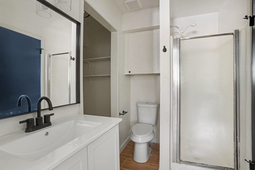 2119 Barr Street - Photo 14