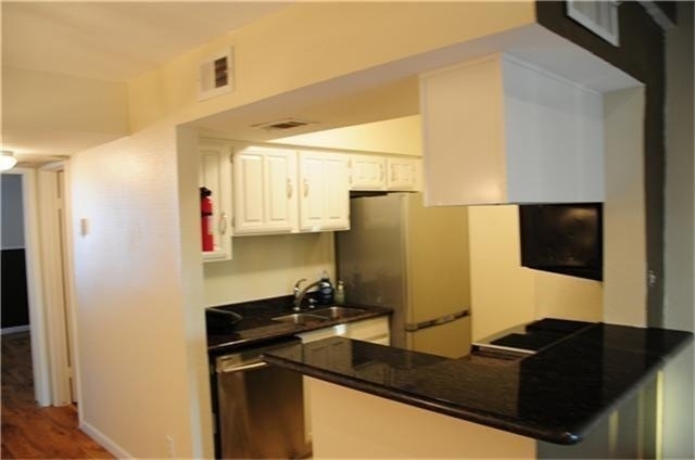 6001 Reims Road - Photo 10