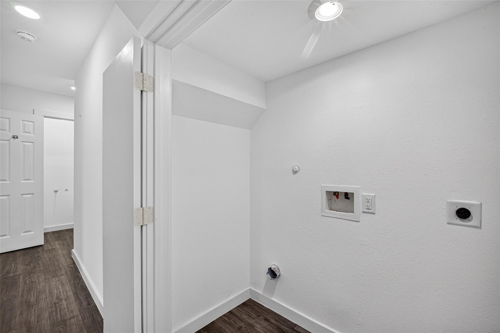 8637 Peachtree Street - Photo 19