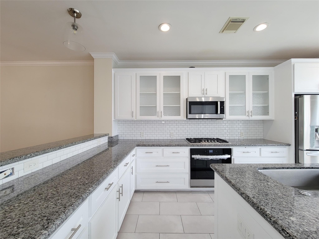 1315 Oneil Street - Photo 8