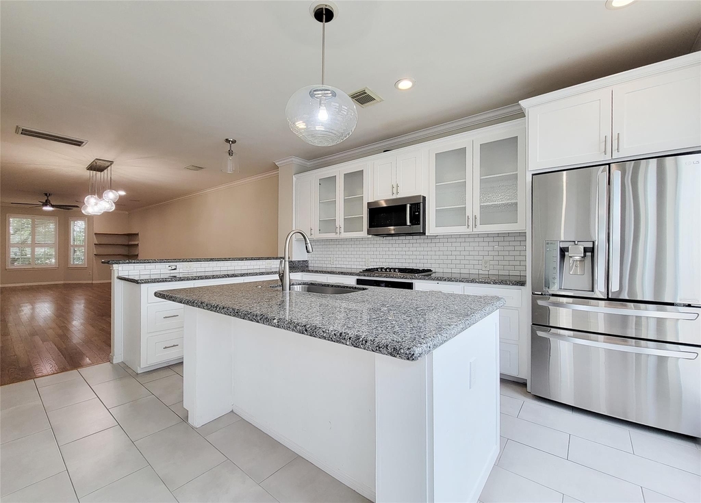 1315 Oneil Street - Photo 4