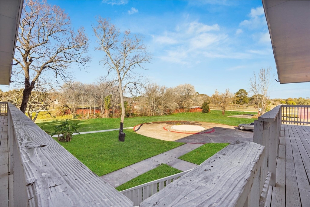 1803 Oak Street - Photo 1