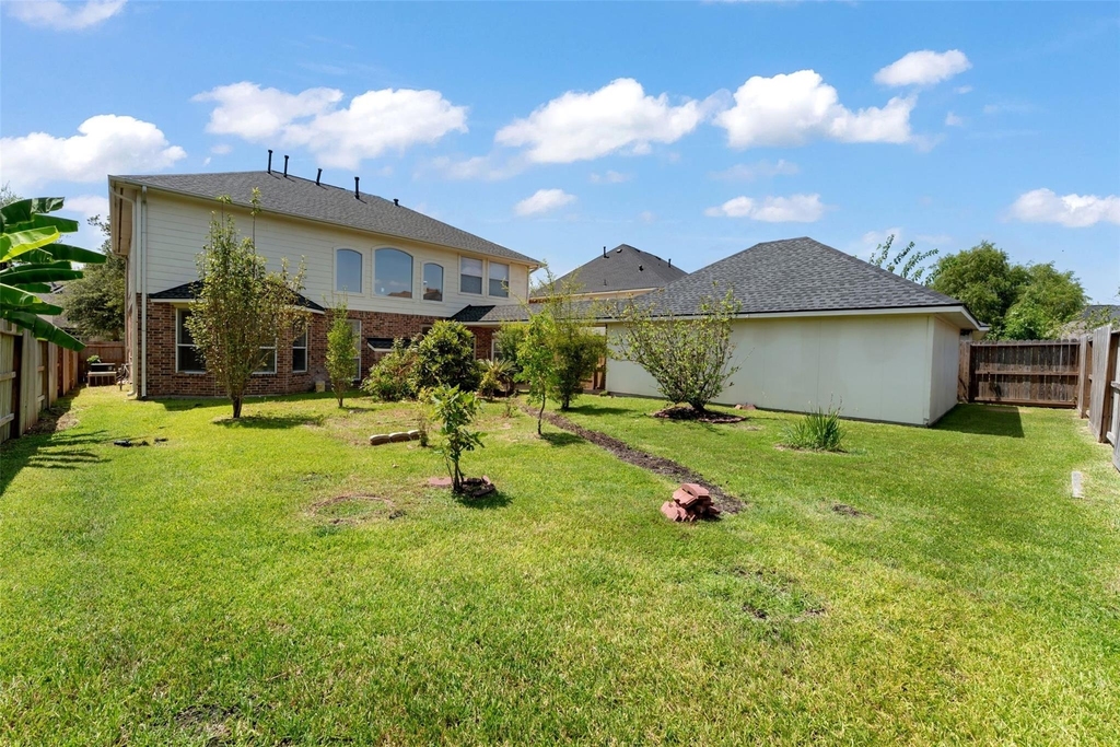 6518 Felicia Oaks Trail - Photo 44