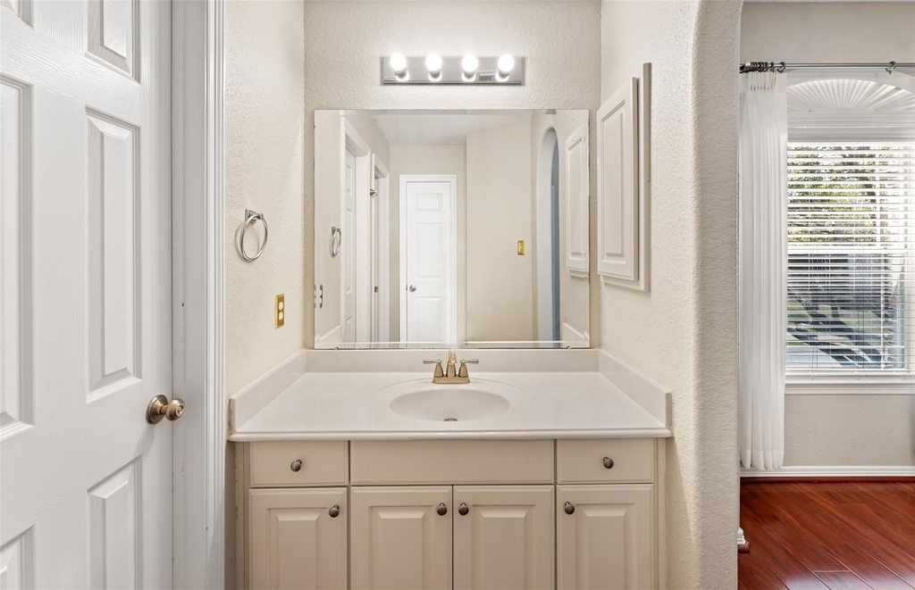 6518 Felicia Oaks Trail - Photo 30