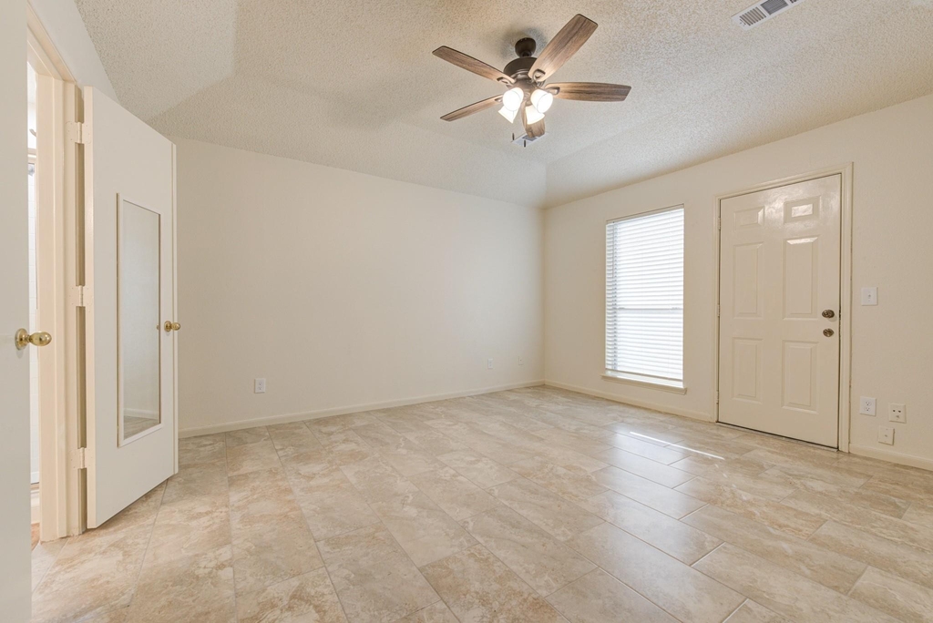 18063 Golden Ridge Drive - Photo 14