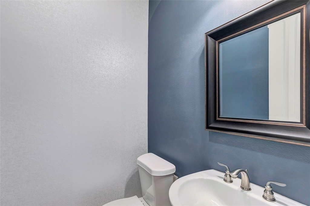 5014 Schuler Street - Photo 11