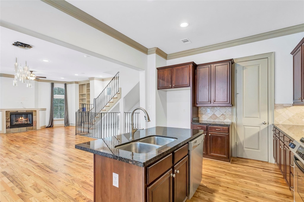 5014 Schuler Street - Photo 19