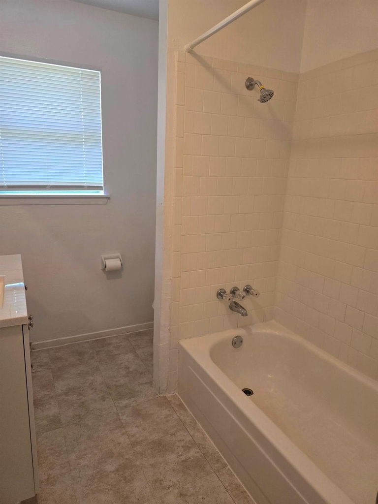 600 Hilliard Street - Photo 8