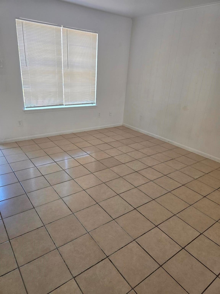 600 Hilliard Street - Photo 4