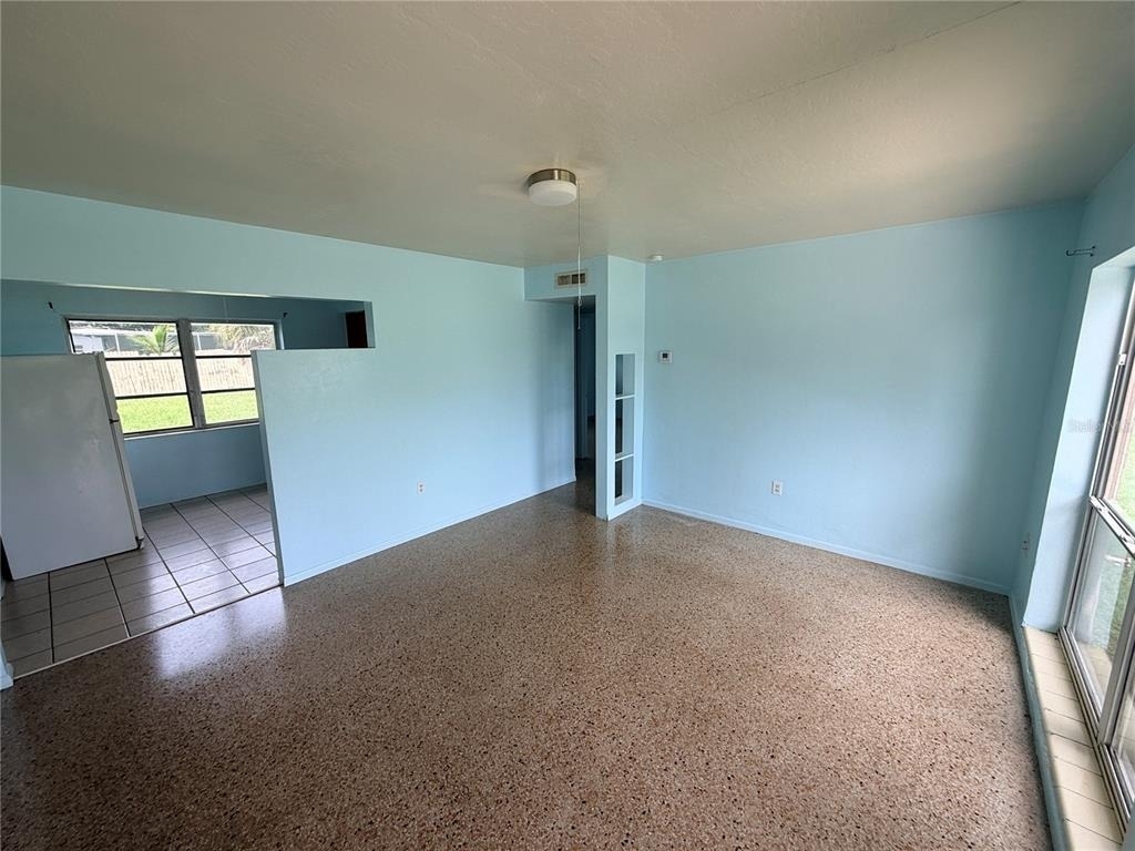 5227 Tangerine Drive - Photo 2