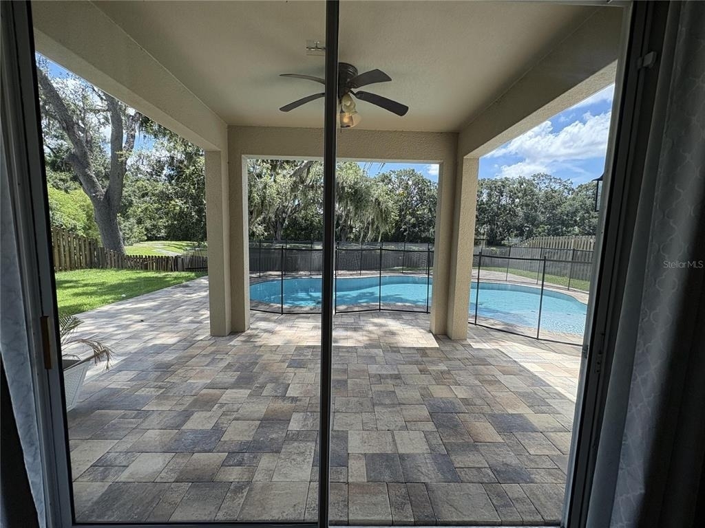 5822 Tulip Flower Drive - Photo 32