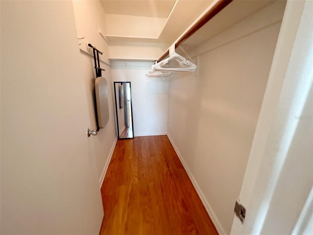 1819 Shore Drive S - Photo 8