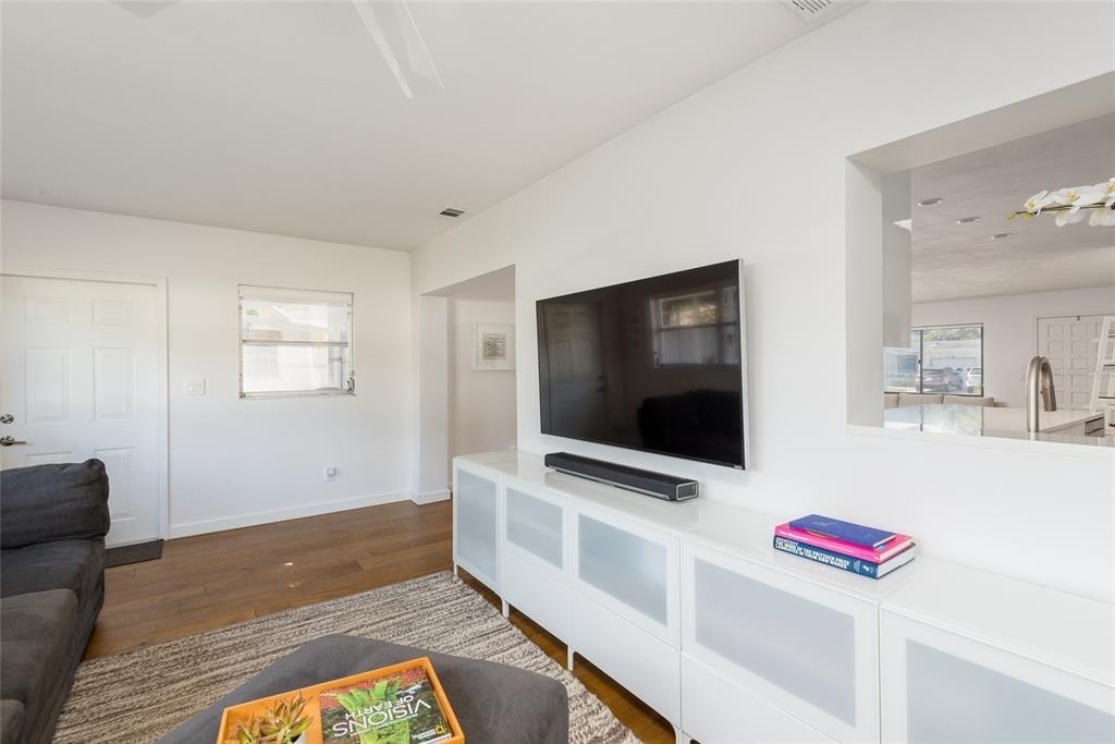 4831 W Bay Court Avenue - Photo 9