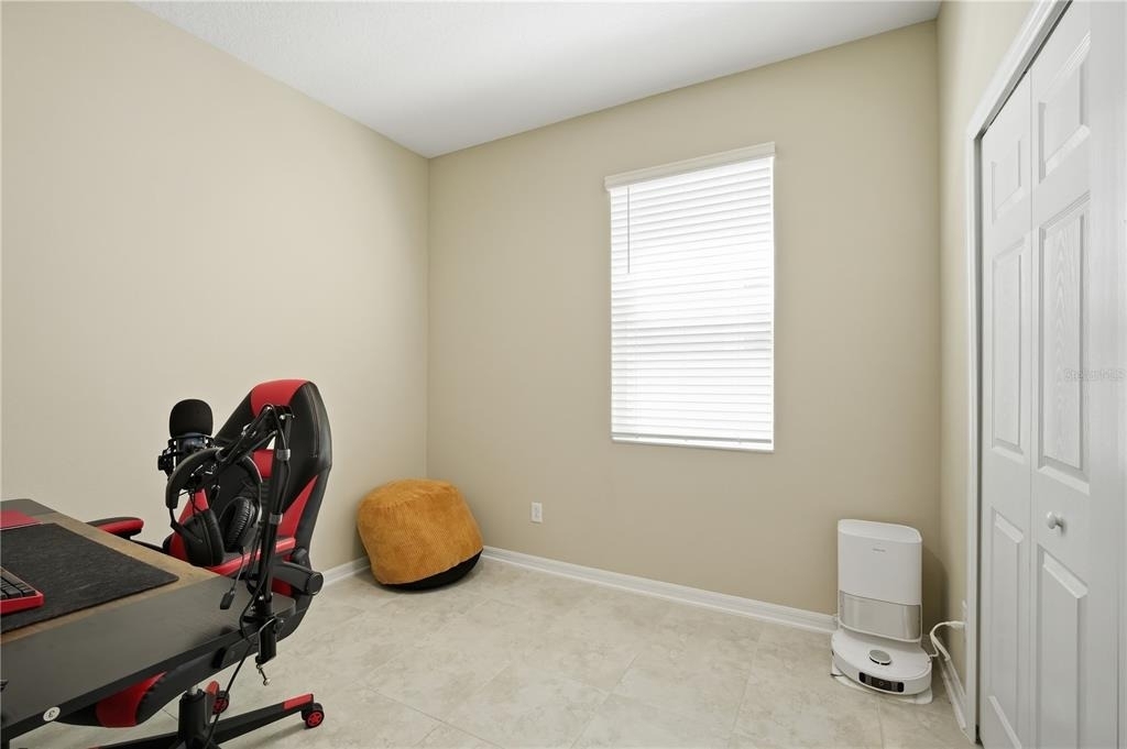 2633 Sunny Pebble Loop - Photo 4