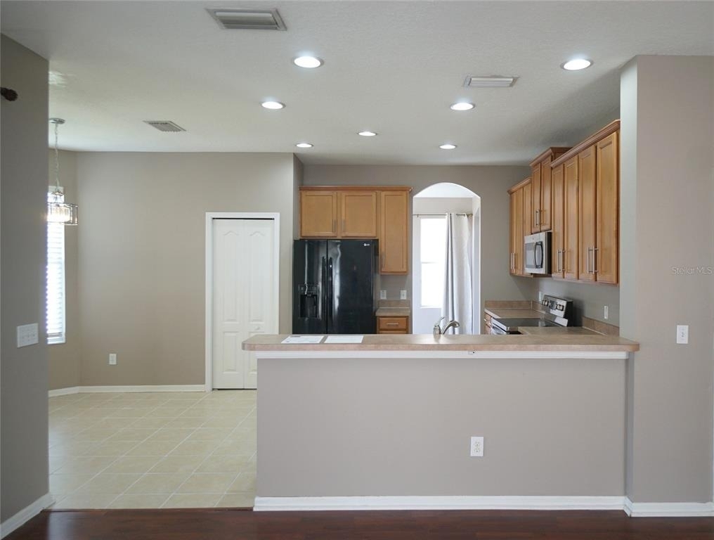 8718 Sandy Plains Drive - Photo 5